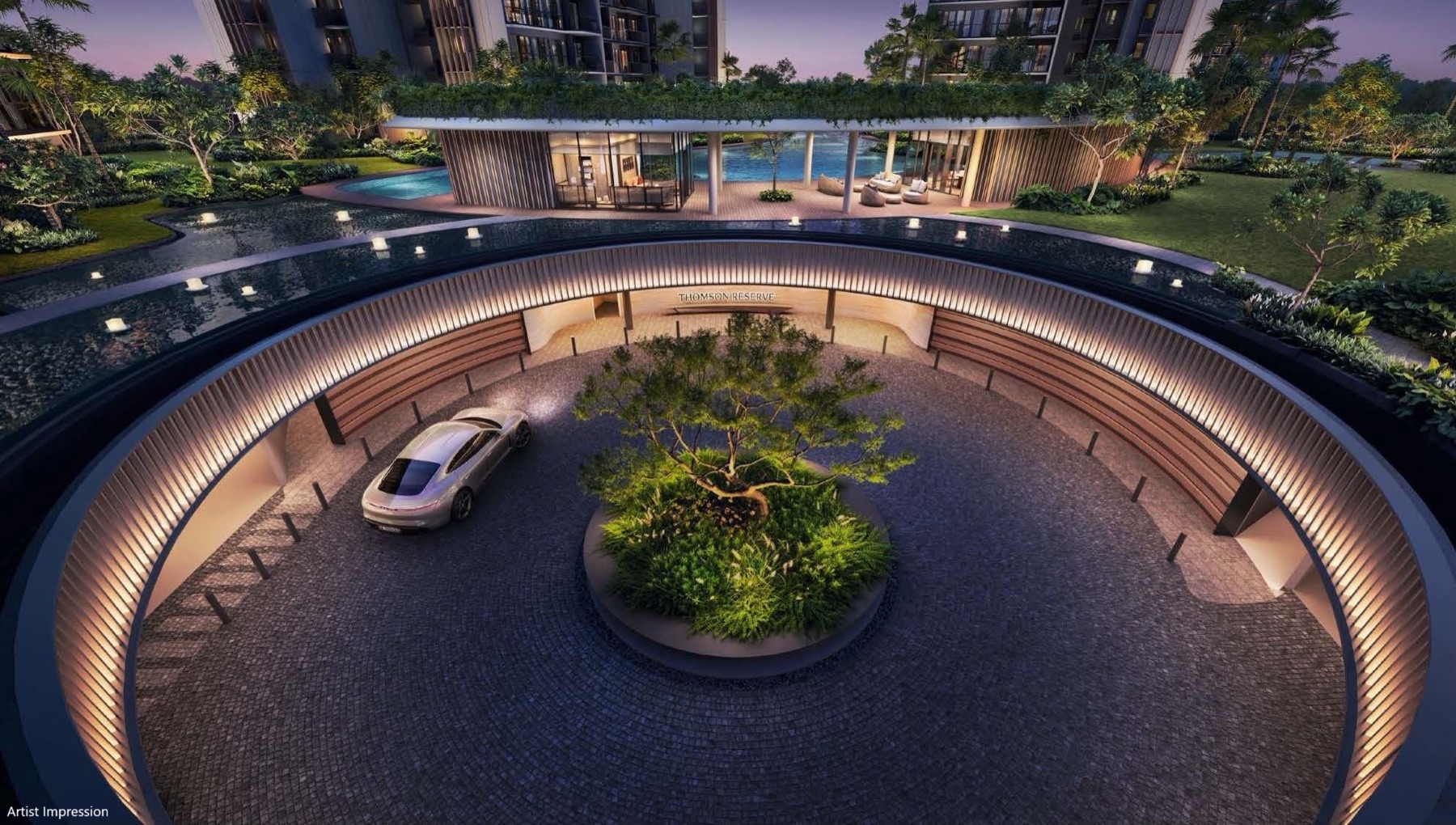 Circular arrival court off Bright Hill Drive